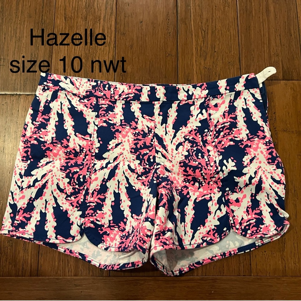 Lilly Pulitzer Pink White and Navy Coral-Print Hazelle Shorts